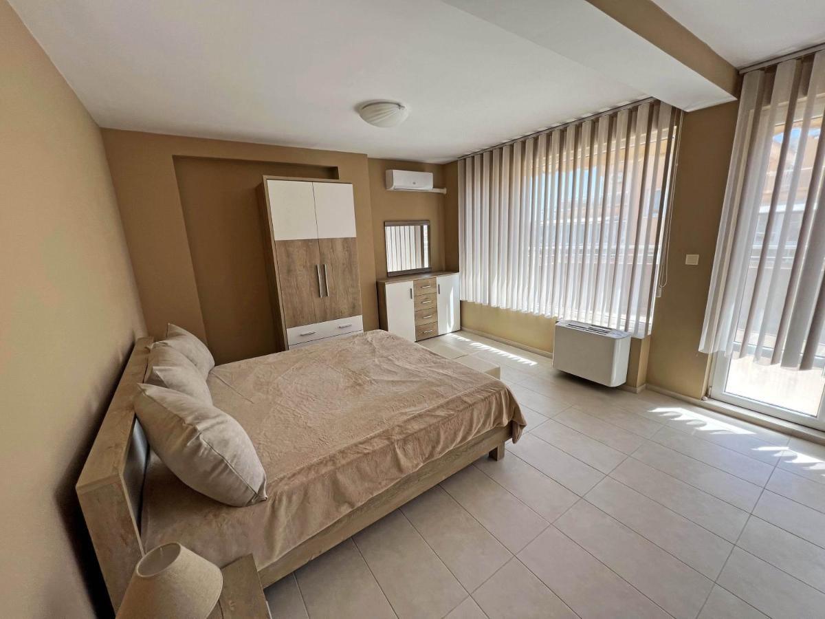 Valemar Apartments Pomorie Exterior foto